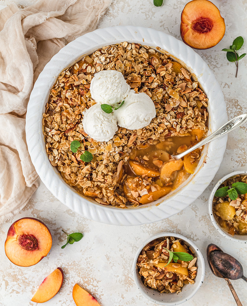 Ginger Peach Crumble with Oat Topping Ginger Peach Crumble with Oat Topping